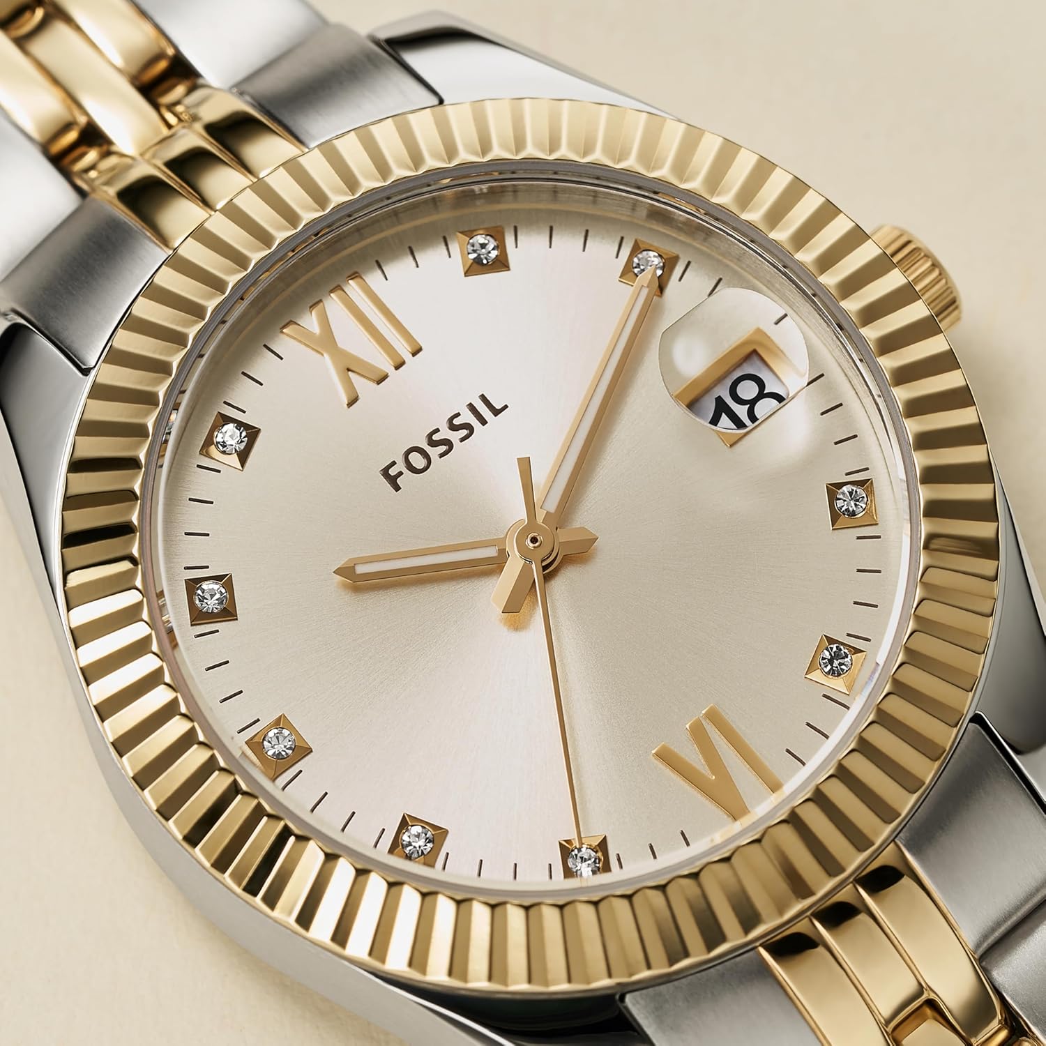 Women's Mini Quartz Stainless Steel Three-Hand Watch Y10872