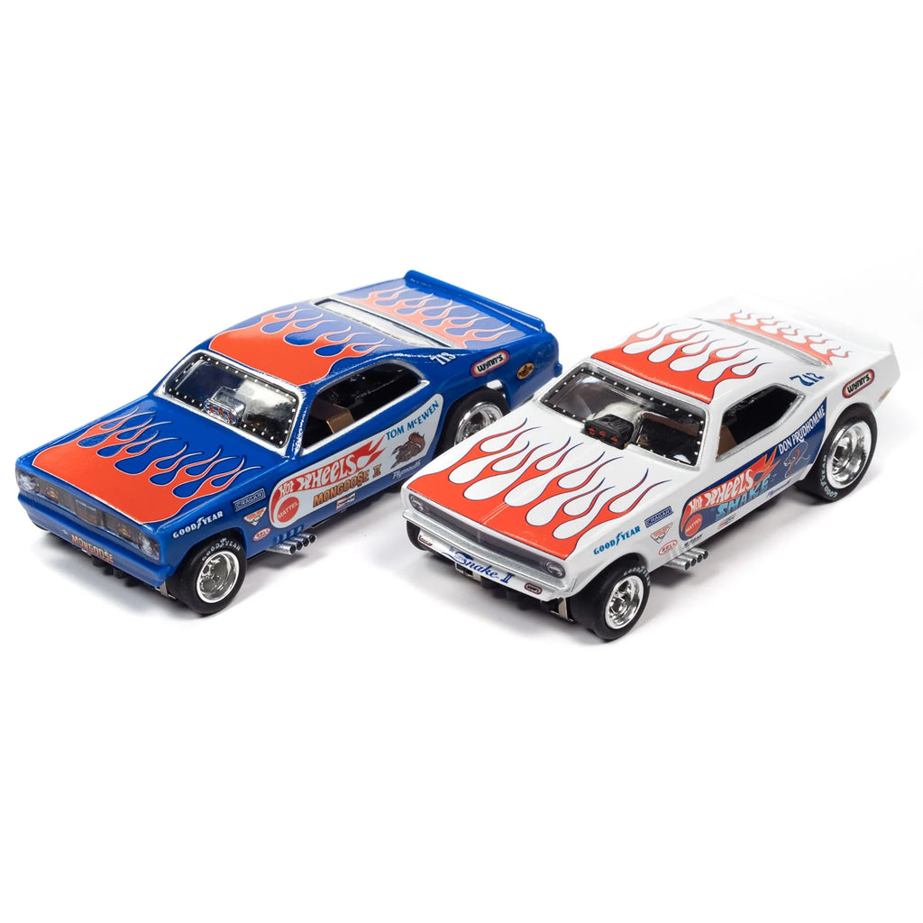 Hot Wheels Slot Car Drag Racing Set - 13' Dragstrip with 2 Variable Speed Cars U246388