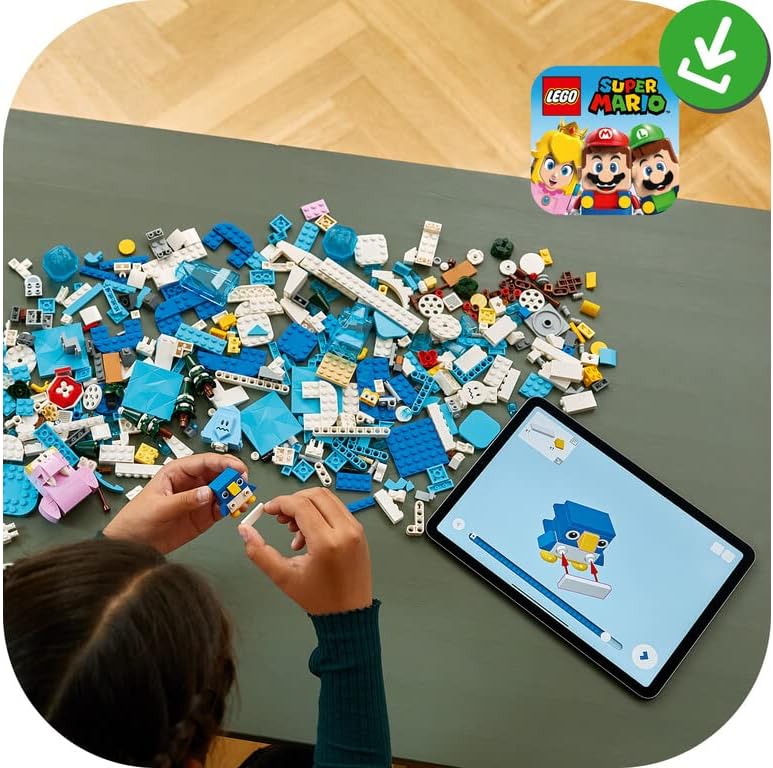 Super Mario Fliprus Snow Adventure Expansion Set, Toy for Kids with Freezie and Baby Penguin Figures M999