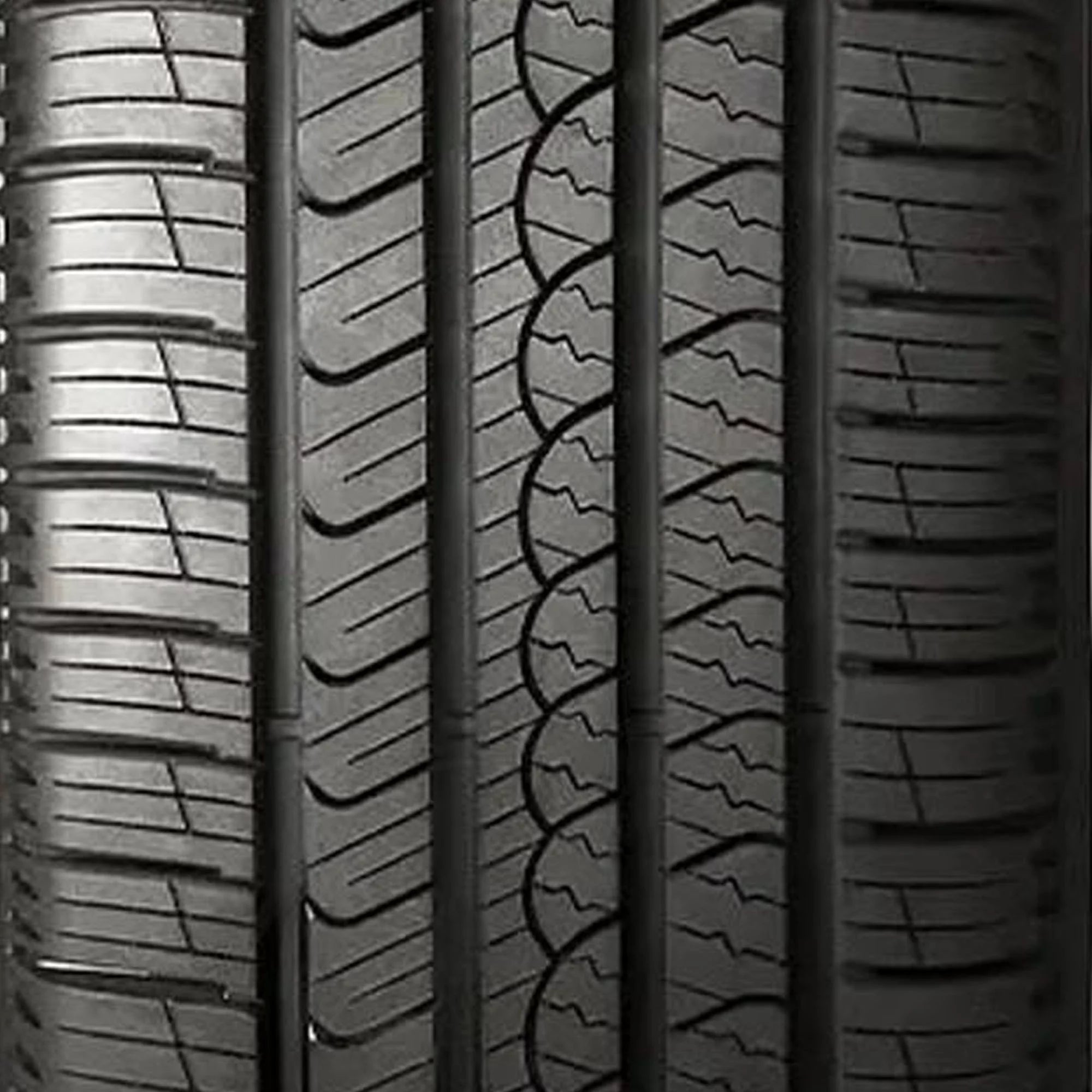235/55R17 All Season Passenger Tire K979