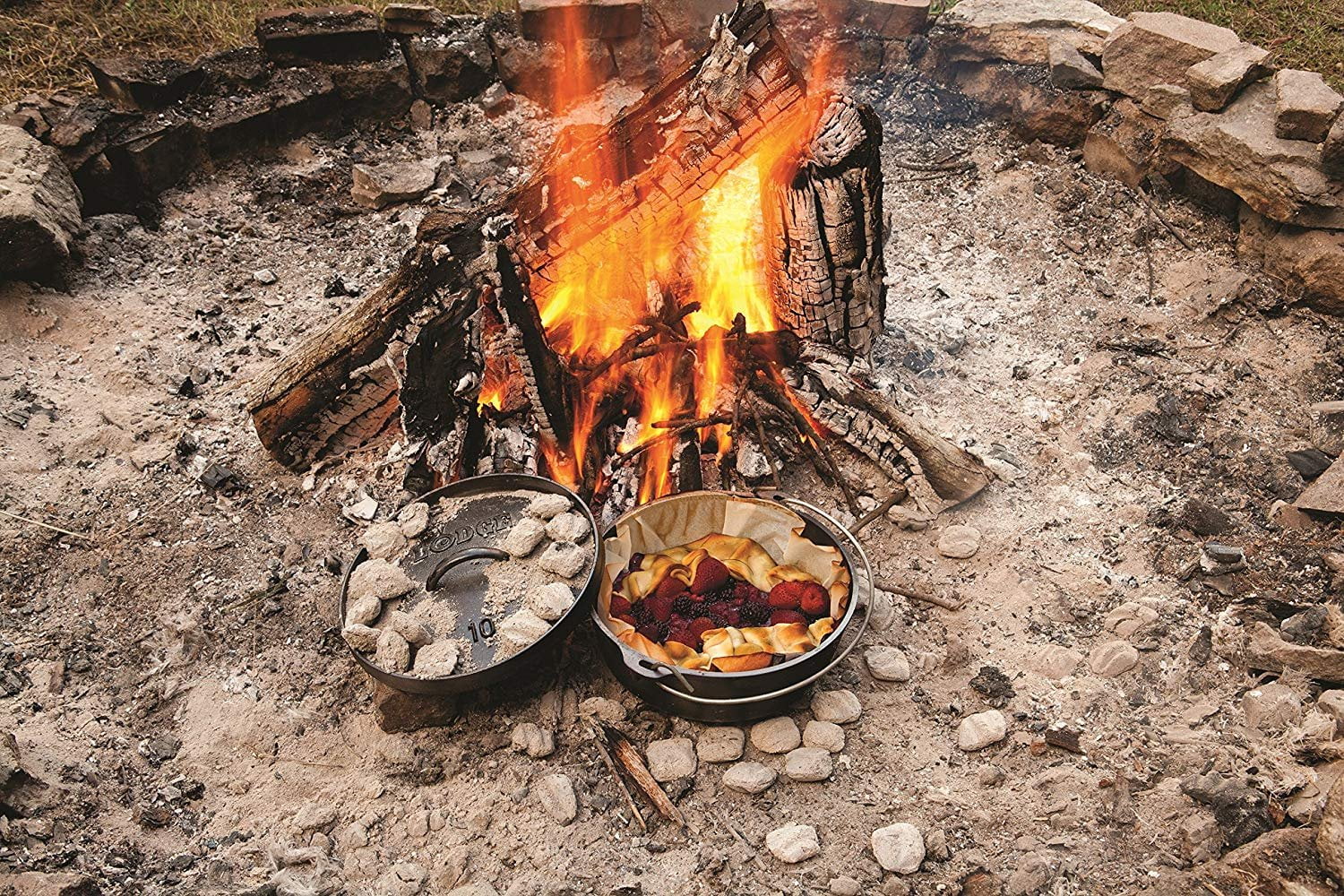 Cast Iron Camp Dutch Oven, 4-Quart I893