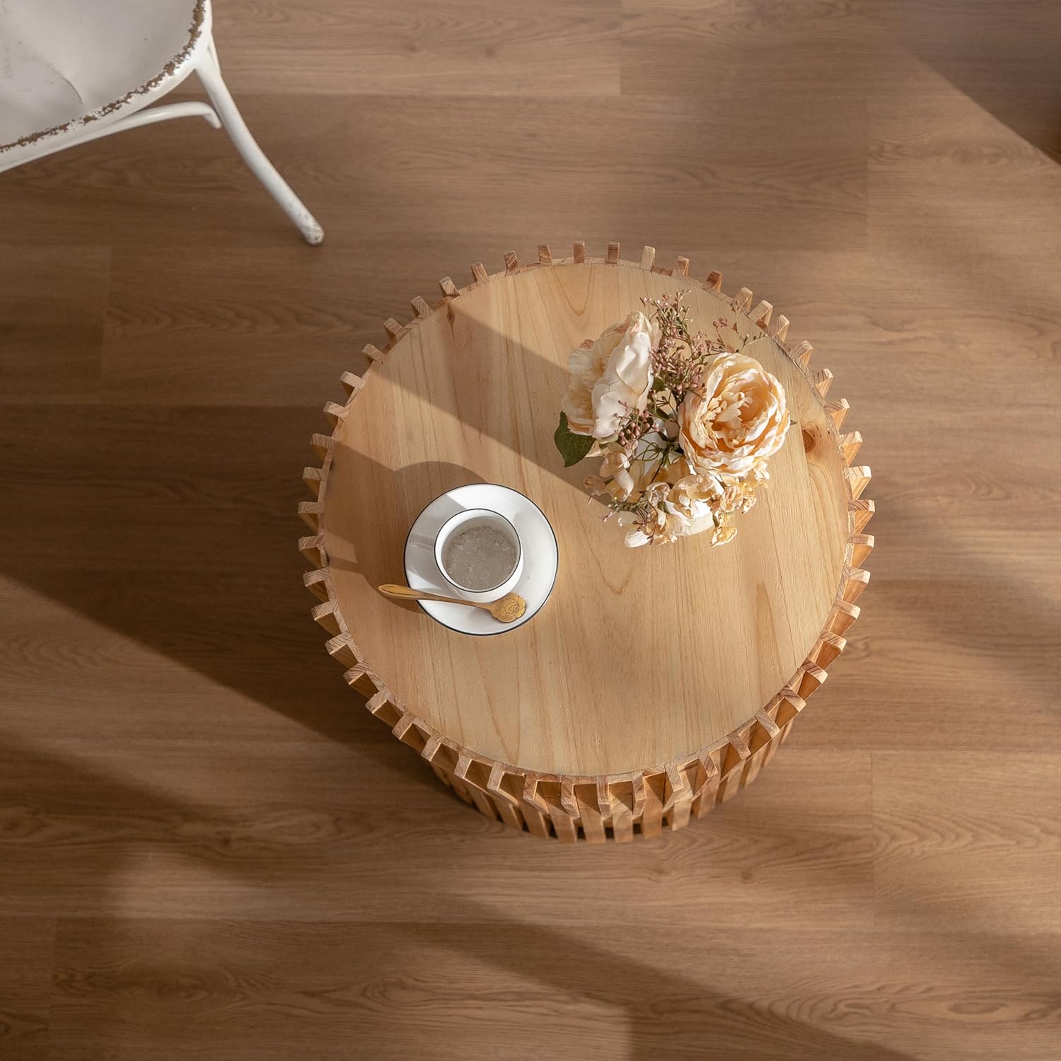 Cylindrical Coffee Table with Vertical Texture Relief Design N276