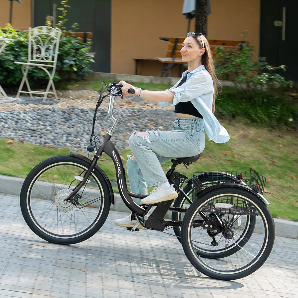 26" 350W 36V 7-Speed Electric Tricycle for Adults with Basket and LED Headlight P542381