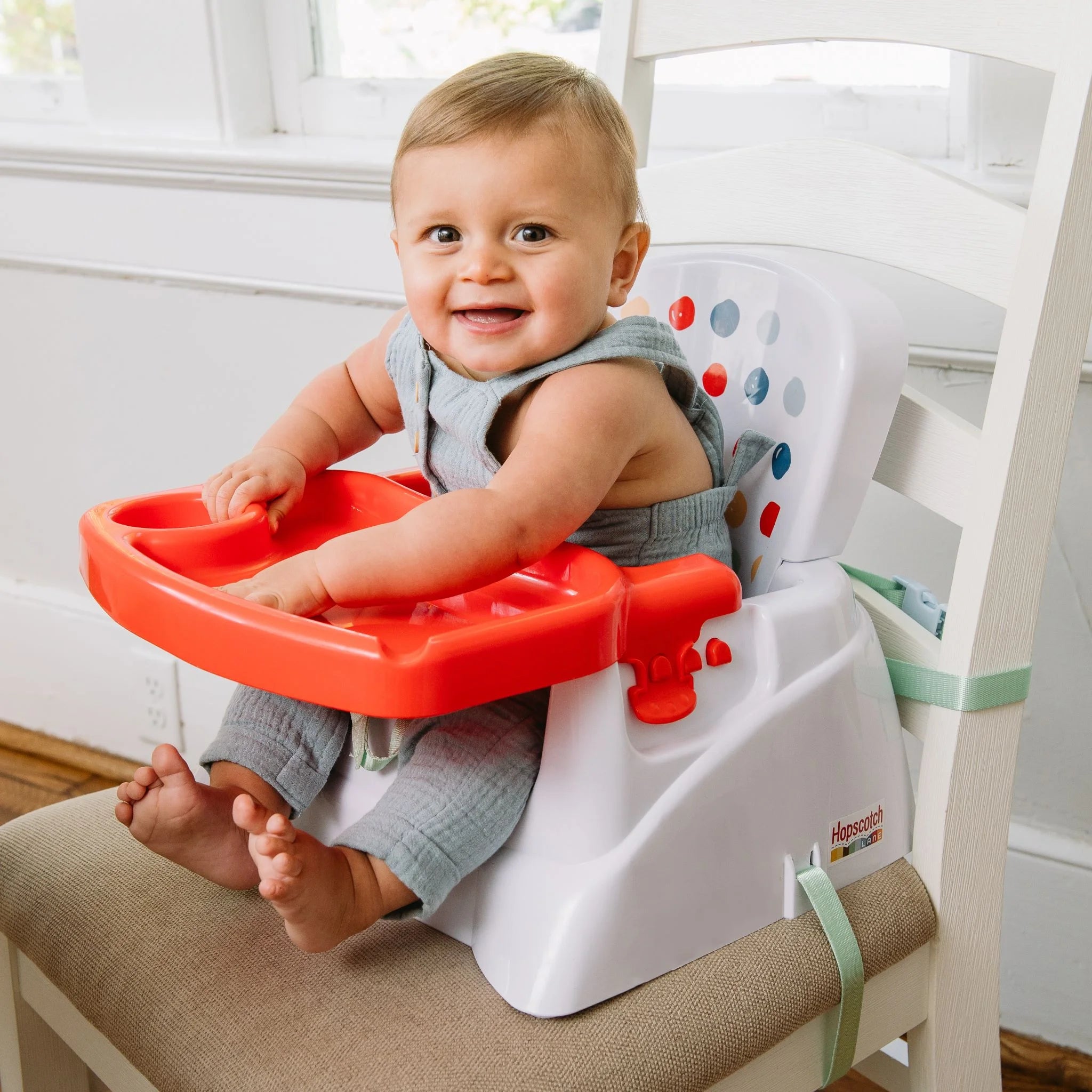 Booster Seat with Tray for Babies and Toddlers, 6 Months and Older W28453