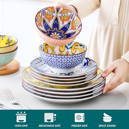 12 Piece Ceramic Dinnerware Set for 4, Black and White Porcelain S22918