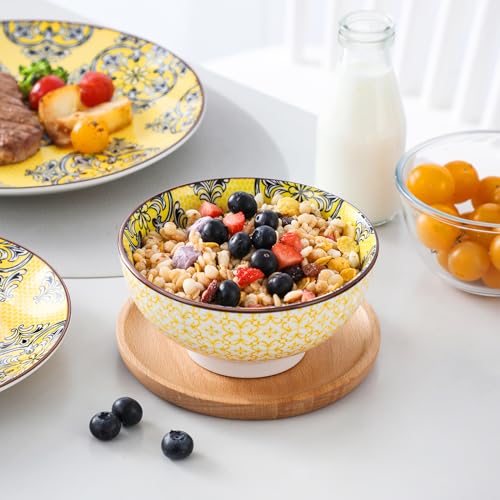12 Piece Ceramic Dinnerware Set for 4, Black and White Porcelain S22918