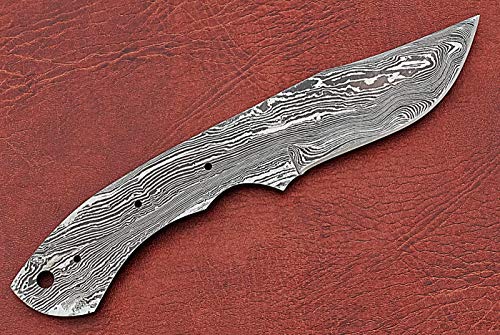 Damascus steel blank blade, hand forged skinning knife making blade, twist pattern, 7.75 inch L438616