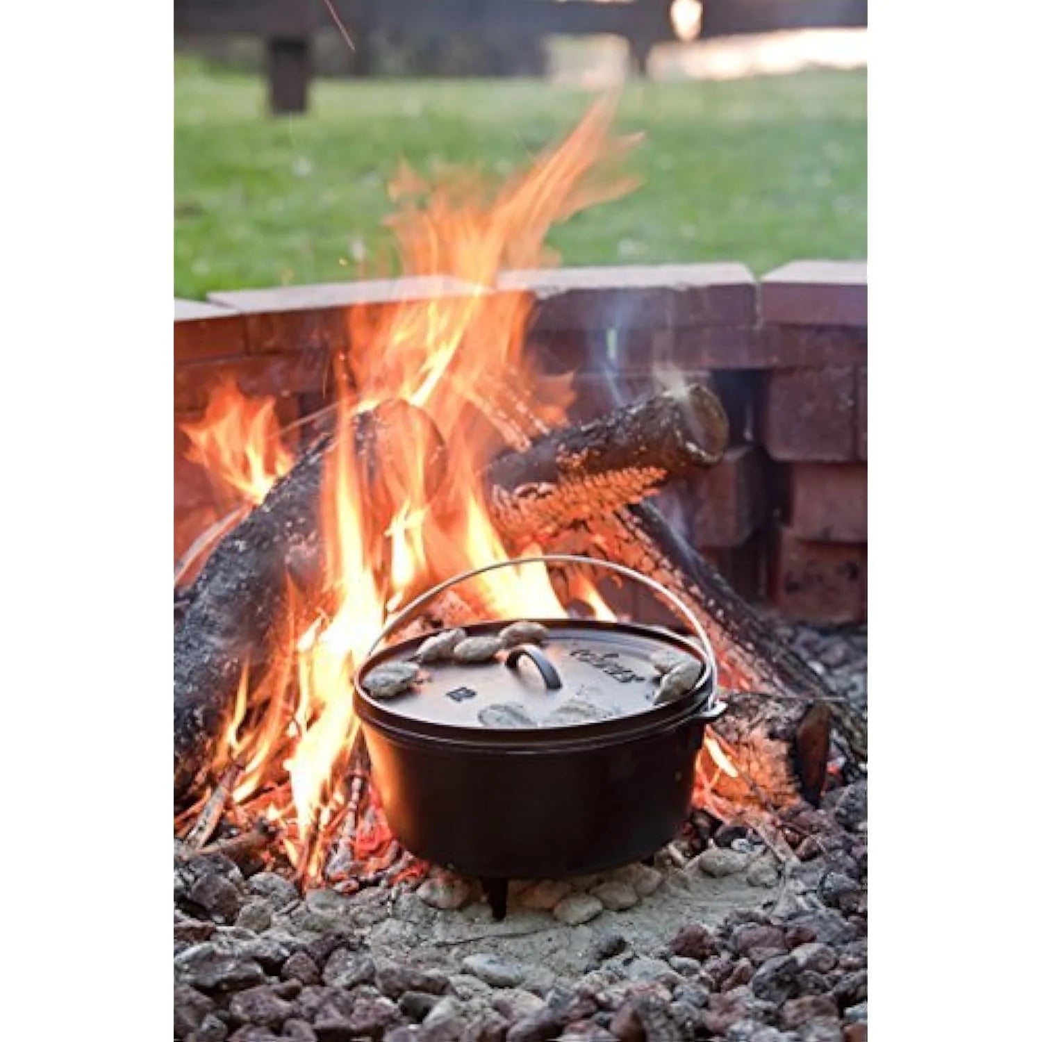 Deep Camp Dutch Oven, 8 Quart I583