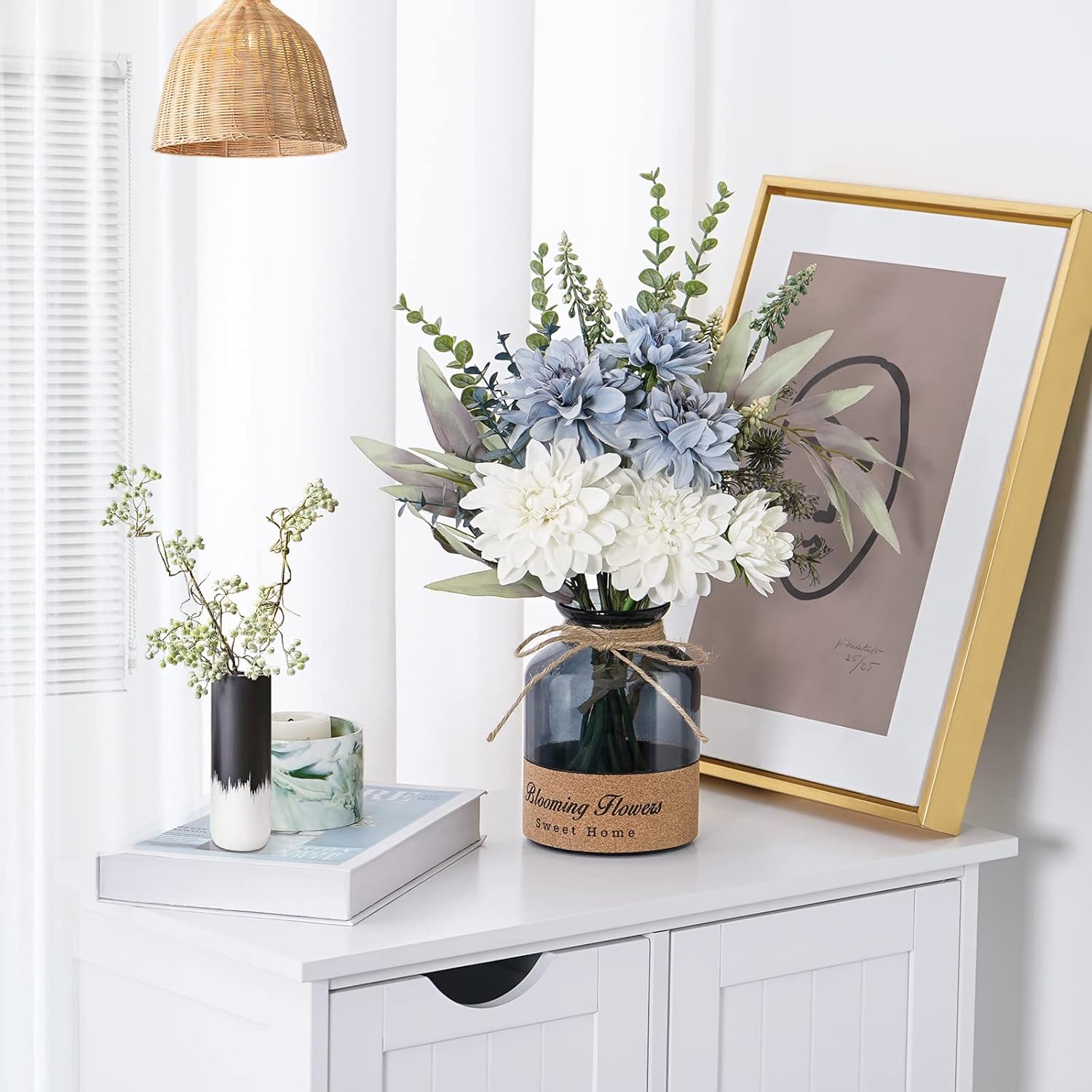 Fake Blue White Dahlia Flowers with Glass Vase Silk Arrangement T605