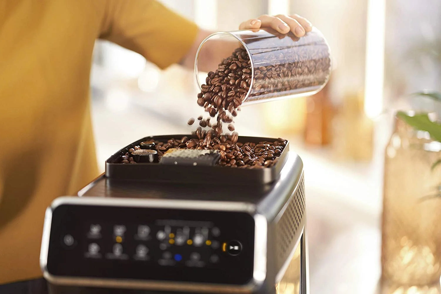 Fully Automatic Espresso Machine with LatteGo, Black J70298
