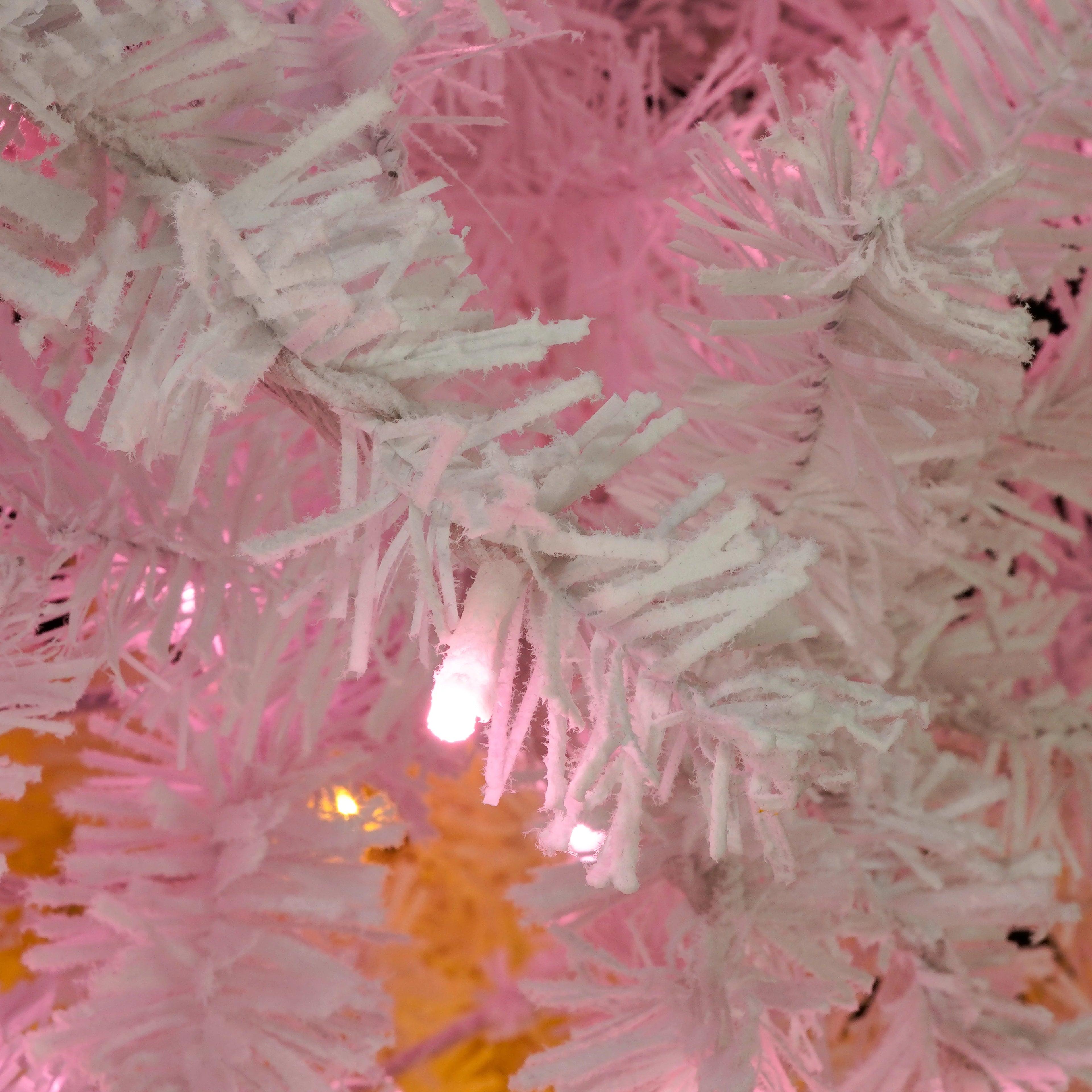 6FT Pre-lit Artificial Christmas Tree with 300 Tri-Color Lights and Star Top E161241