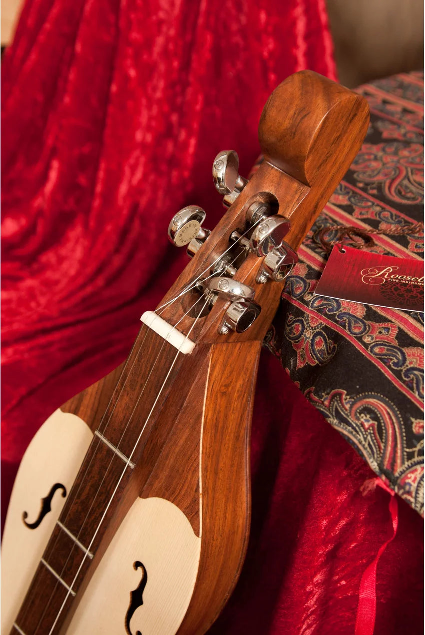 Dulcimer - 4 String R18931