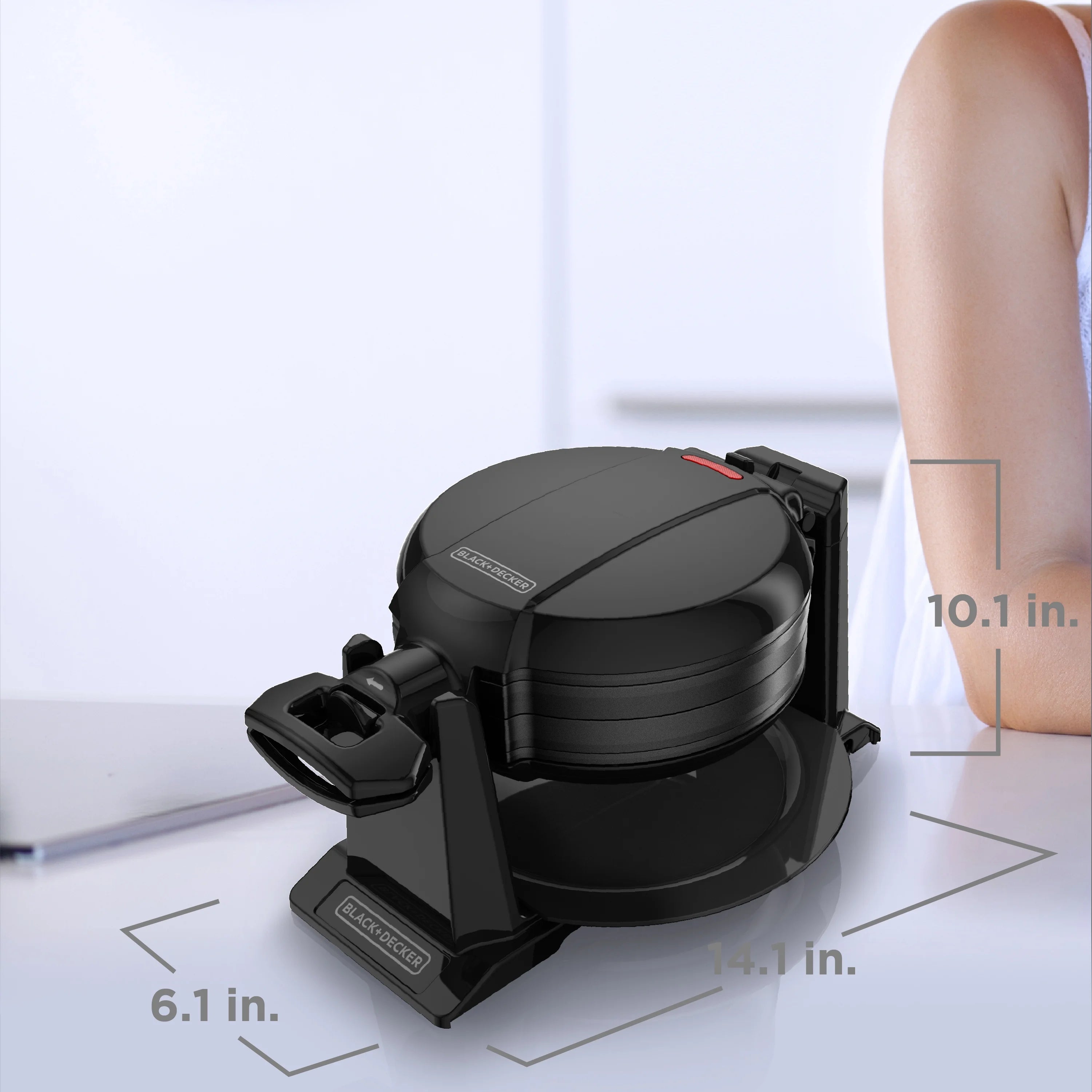 Rotating Waffle Maker with Dual Cooking Plates W74000