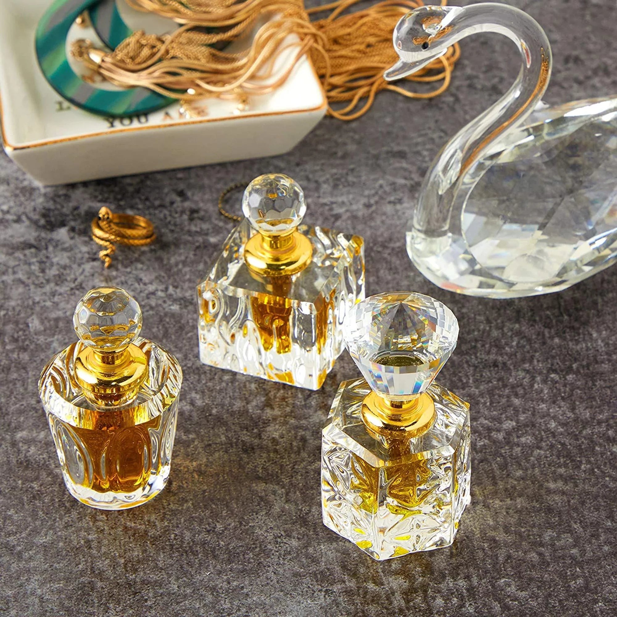 4 Pack Crystal Perfume Bottle Set, Empty Refillable, Bathroom Decor R811