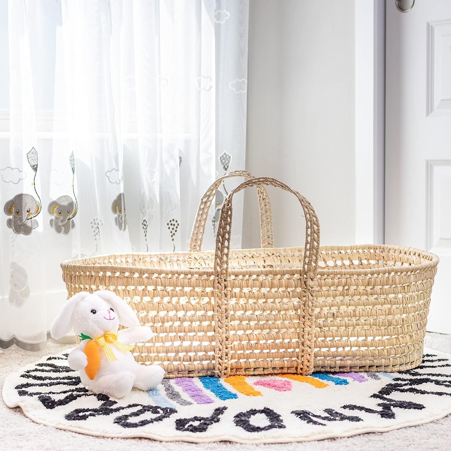 Wicker Moses Basket with Mattress and Sheet M637