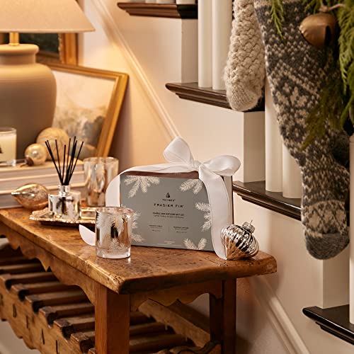 Frasier Fir 3-Wick Scented Candle with Cedarwood and Sandalwood V45644