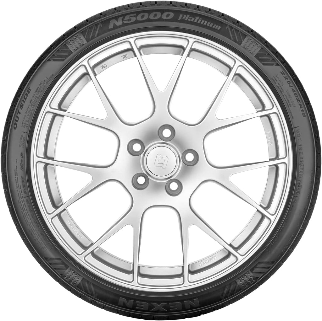 235/55R20 102V All-Season Tire E287518