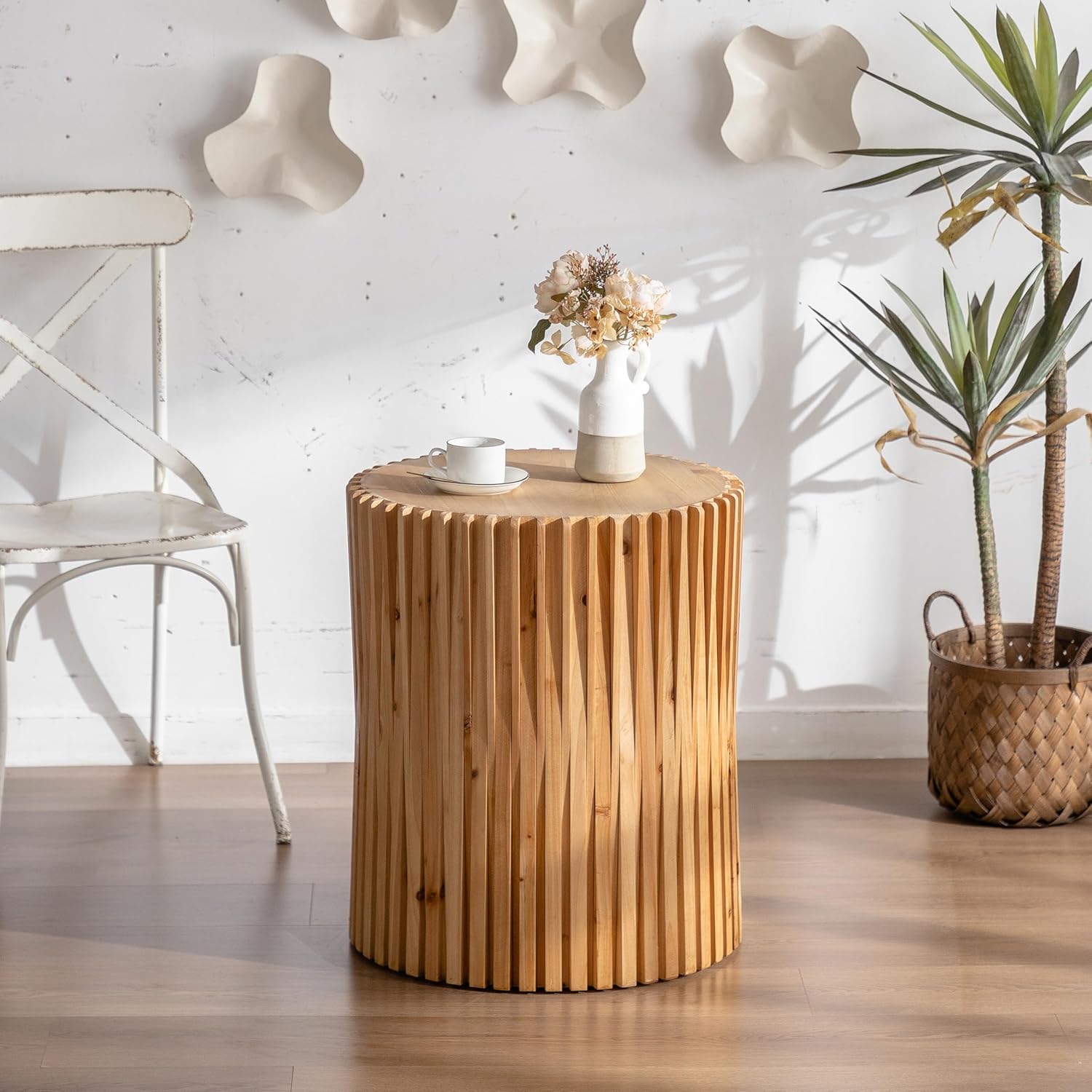 Cylindrical Coffee Table with Vertical Texture Relief Design N276