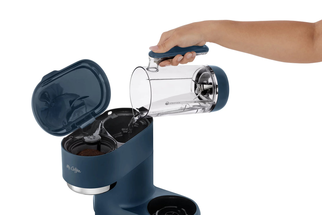 Single Serve Iced Coffee Maker and Blender with Reusable Tumblers C985706