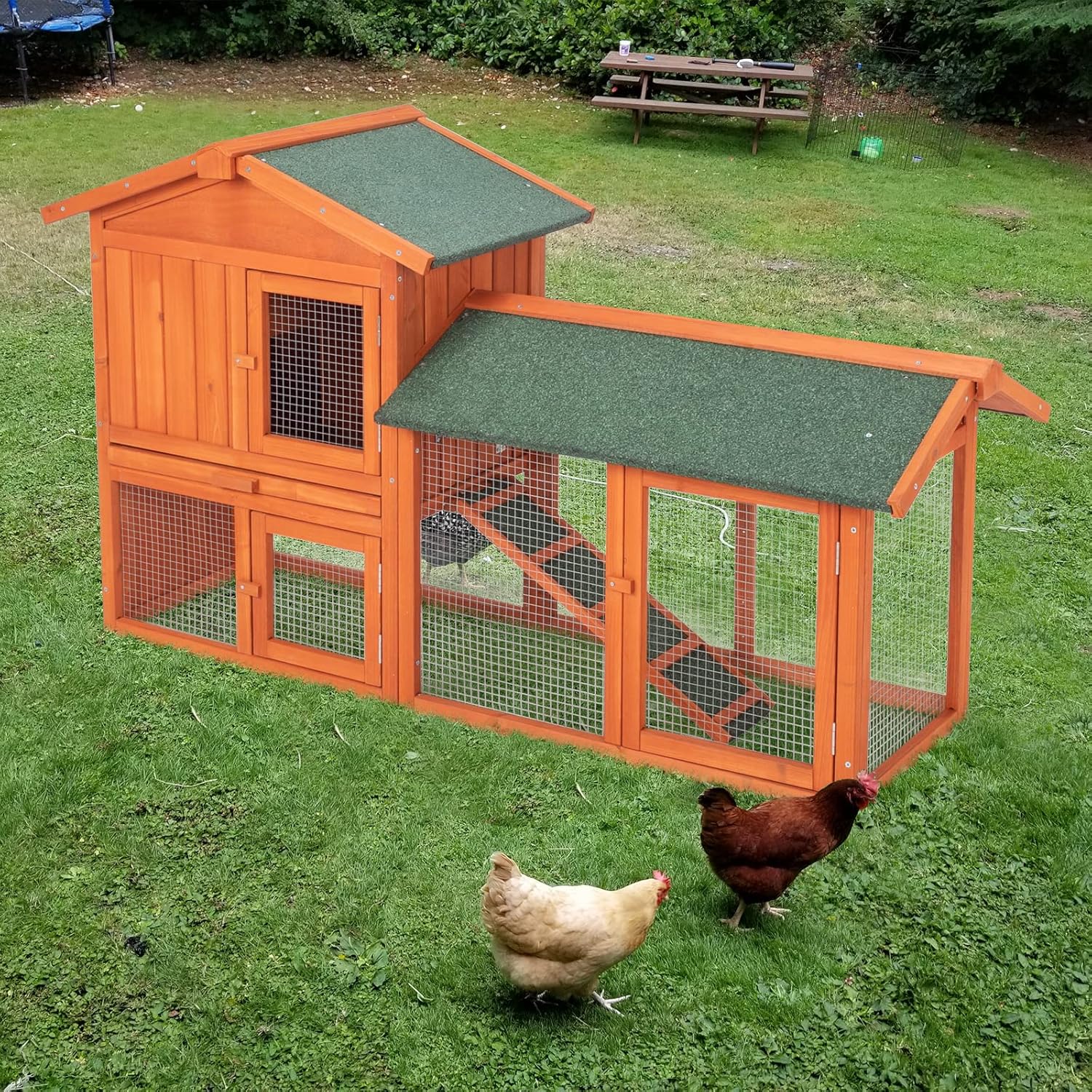 Wooden Chicken Coop with Wheels for Small Animals P671312