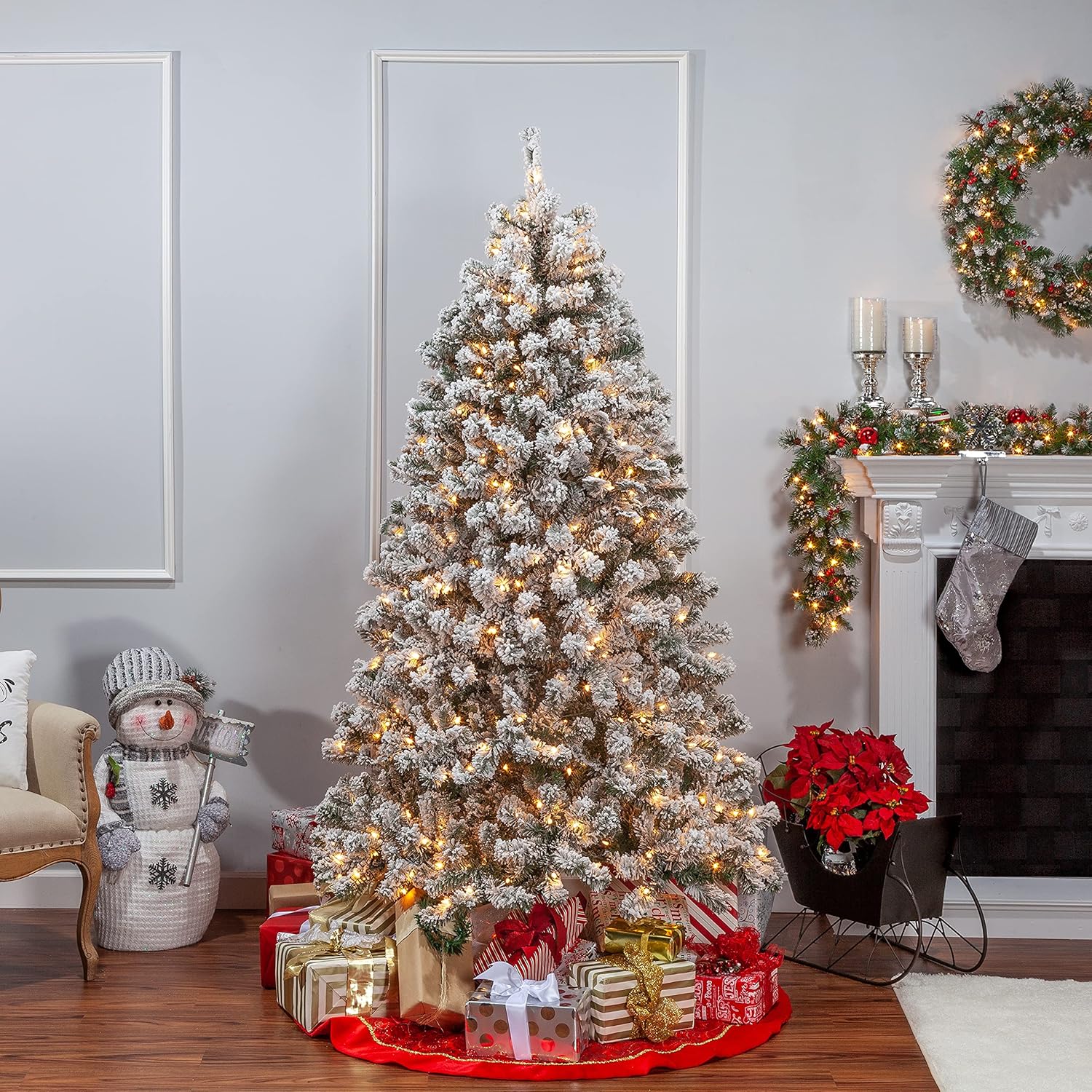 Flocked Pre-Lit Christmas Pine Tree 7ft H518022
